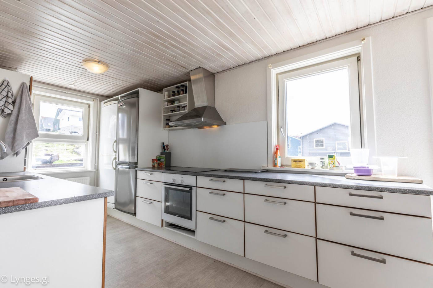Будинок, 1292 м², 328 375$ — FAKTOR